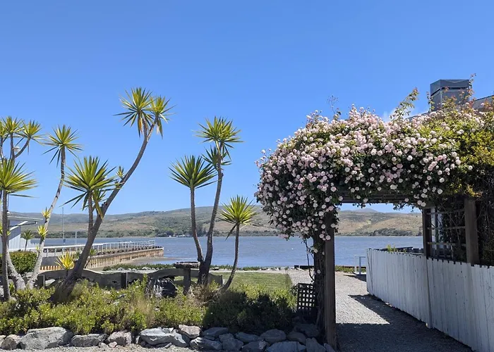 Tomales Bay Lodge And Marina Inc